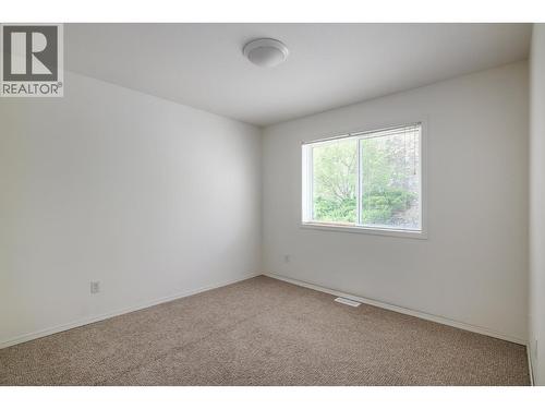 2325 Silver Place Unit# 24 Lot# 24, Kelowna, BC - Indoor Photo Showing Other Room