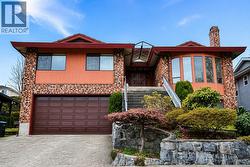 5460 BRAELAWN DRIVE Burnaby, BC V5B 4R7