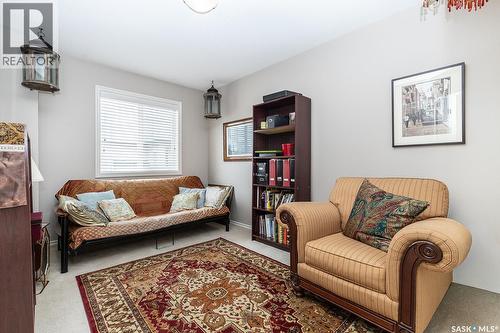 214 615 Lynd Crescent, Saskatoon, SK - Indoor Photo Showing Living Room