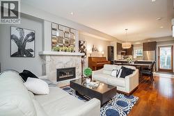 5946 OAK STREET  Vancouver, BC V6M 2W2