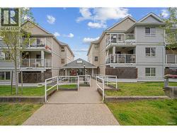 110 1615 FRANCES STREET  Vancouver, BC V5L 1Z3