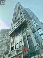 3209 - 8 WELLESLEY STREET W Toronto, ON M4Y 0J5