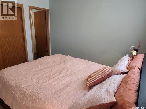 1113 Jubilee Drive, Swift Current, SK - Indoor Photo Showing Bedroom