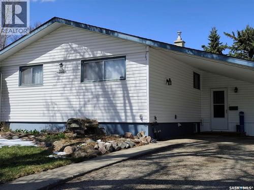 1113 Jubilee Drive, Swift Current, SK - Outdoor