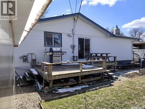 1113 Jubilee Drive, Swift Current, SK - Outdoor