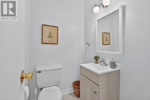 912 Dynes Road, Ottawa, ON - Indoor