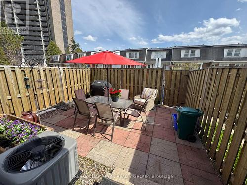912 Dynes Road, Ottawa, ON - Outdoor With Deck Patio Veranda