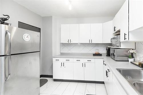522 Alexander Ave, Winnipeg, MB 