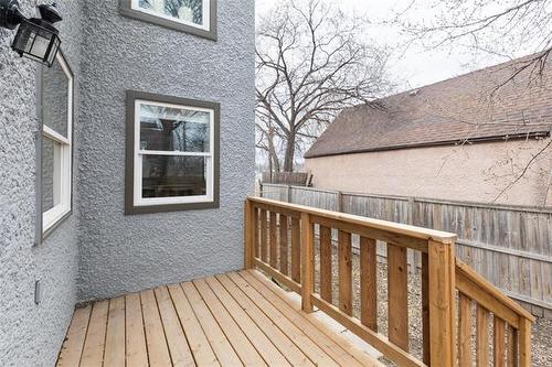 522 Alexander Ave, Winnipeg, MB 