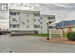 272 GREEN Avenue Unit# 402 Penticton, BC V2A 3T2