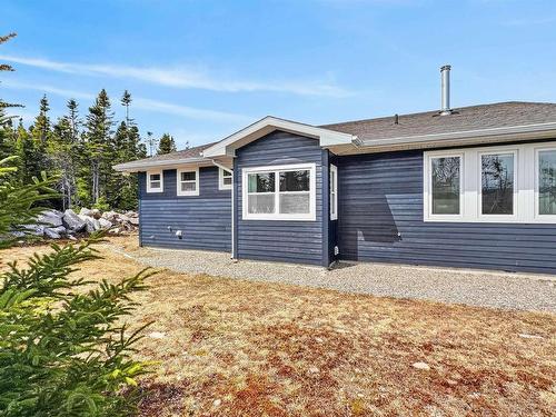1718 New Haven Road, White Point, NS 