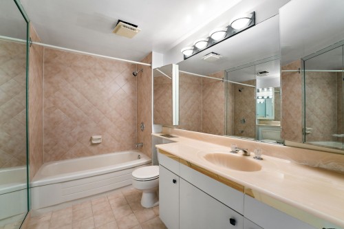 Bathroom - 9P-6100 Ch. Deacon, Montréal (Côte-Des-Neiges/Notre-Dame-De-Grâce), QC 