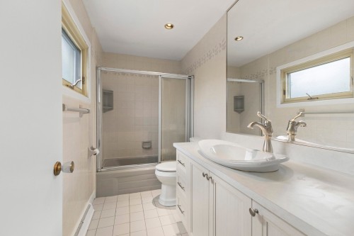 Salle de bains - 171 Creswell Drive, Beaconsfield, QC - Indoor Photo Showing Bathroom