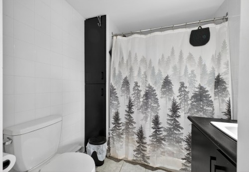 Salle de bains - 25 Av. Montcalm, Saint-Pie, QC - Indoor Photo Showing Bathroom