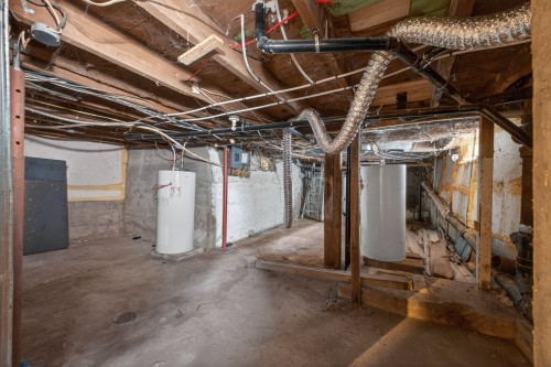 Sous-sol - 25 Av. Montcalm, Saint-Pie, QC - Indoor Photo Showing Basement