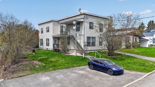Façade - 25 Av. Montcalm, Saint-Pie, QC - Outdoor