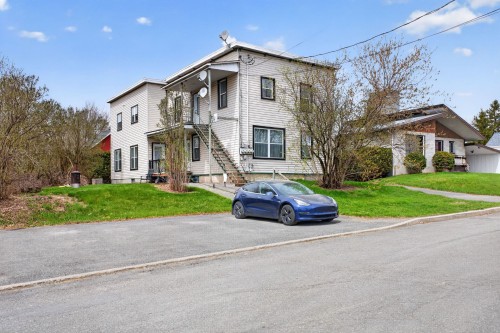 Façade - 25 Av. Montcalm, Saint-Pie, QC - Outdoor With Facade