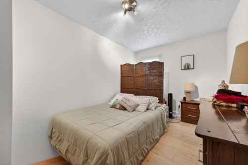 Chambre à coucher - 25 Av. Montcalm, Saint-Pie, QC - Indoor Photo Showing Bedroom