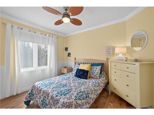 53 Rue Mallet, Haut-Shippagan, NB 