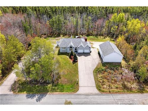 53 Rue Mallet, Haut-Shippagan, NB 