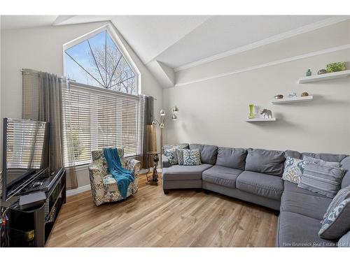 53 Rue Mallet, Haut-Shippagan, NB 