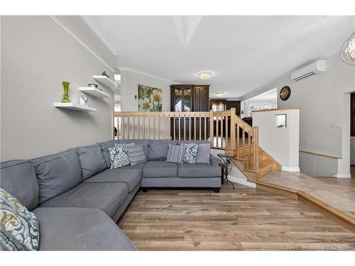 53 Rue Mallet, Haut-Shippagan, NB 
