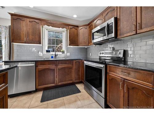 28 Glenforest Dr, Riverview, NB 