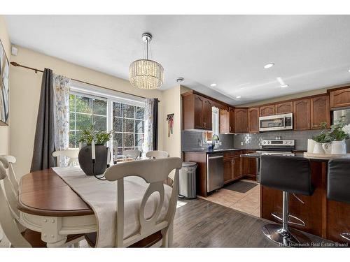 28 Glenforest Dr, Riverview, NB 