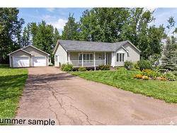 16 Woodworth ST Lower Coverdale, NB E1J 1L3