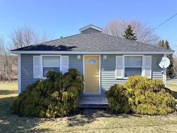 18 Whites Road  Carbonear, NL A1Y 1A4