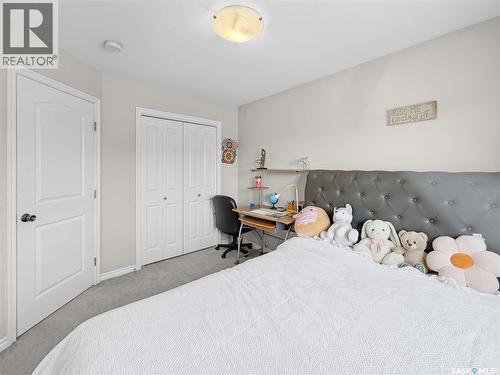 1334 Hunter Road, Saskatoon, SK - Indoor Photo Showing Bedroom