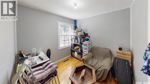 20 Cecil Crescent, Regina, SK - Indoor