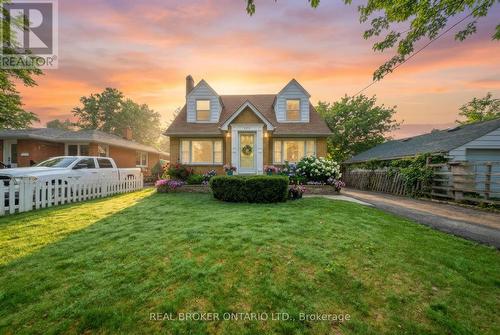 243 SYDNEY STREET  Milton, ON L9T 1E2