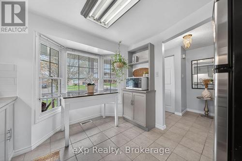 111 Connelly Drive, Kitchener, ON - Indoor