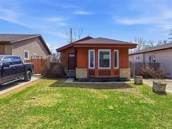 151 Penfold CR  Winnipeg, MB R2J 1S3