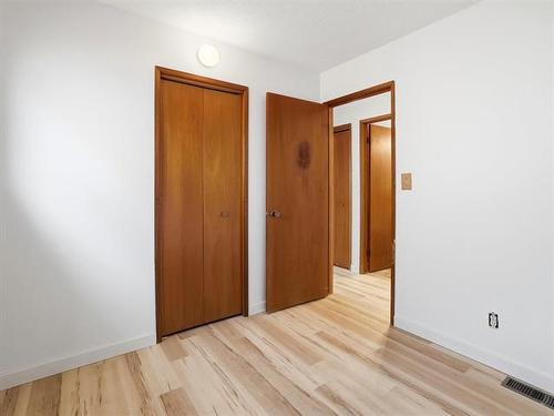 151 Penfold Cr, Winnipeg, MB 