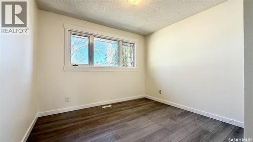 201 V Avenue N, Saskatoon, SK - Indoor Photo Showing Other Room