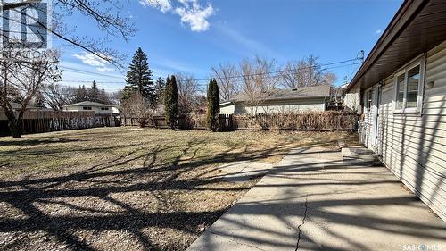201 V Avenue N, Saskatoon, SK - Outdoor