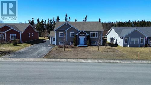 105 Harmsworth Drive  Grand Falls-Windsor, NL A2A 2Y7
