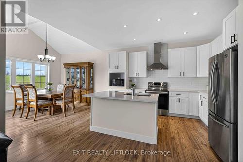 Kitchen - 1479 Webster Road, Douro-Dummer, ON 