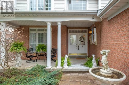 990 Glenbourne Drive, Oshawa, ON - Outdoor