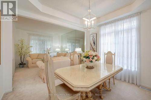 990 Glenbourne Drive, Oshawa, ON - Indoor