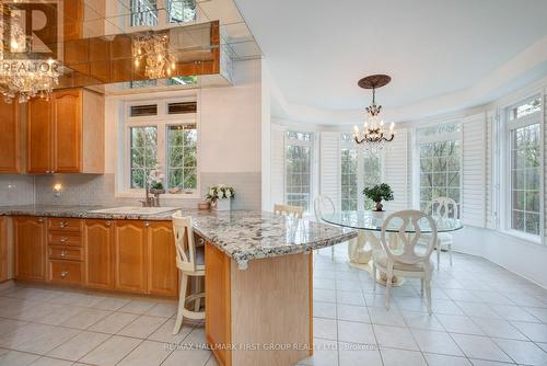 990 Glenbourne Drive, Oshawa, ON - Indoor