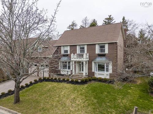 171 Cresthaven Drive, Halifax, NS 