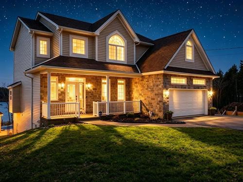 182 Voyageur Way, Hammonds Plains, NS 