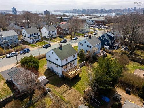 5 Gladstone Avenue, Dartmouth, NS 