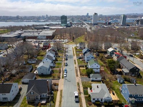 5 Gladstone Avenue, Dartmouth, NS 