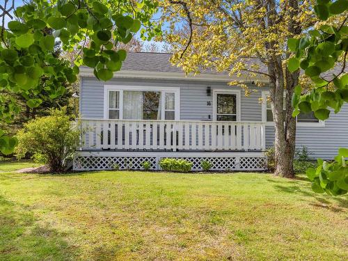 16 Oak Drive, Charlottetown, PE 