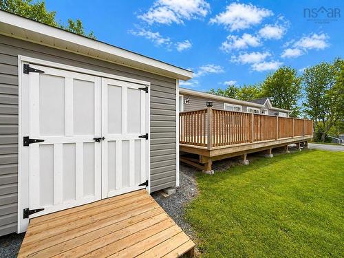3 Doc Avenue, Lake Echo, NS 