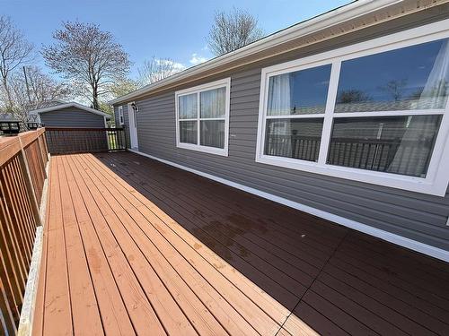 3 Doc Avenue, Lake Echo, NS 